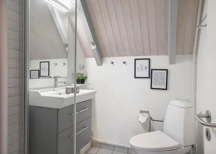 20362-ulfborg-sortebaervej-22 بيت للعطل *